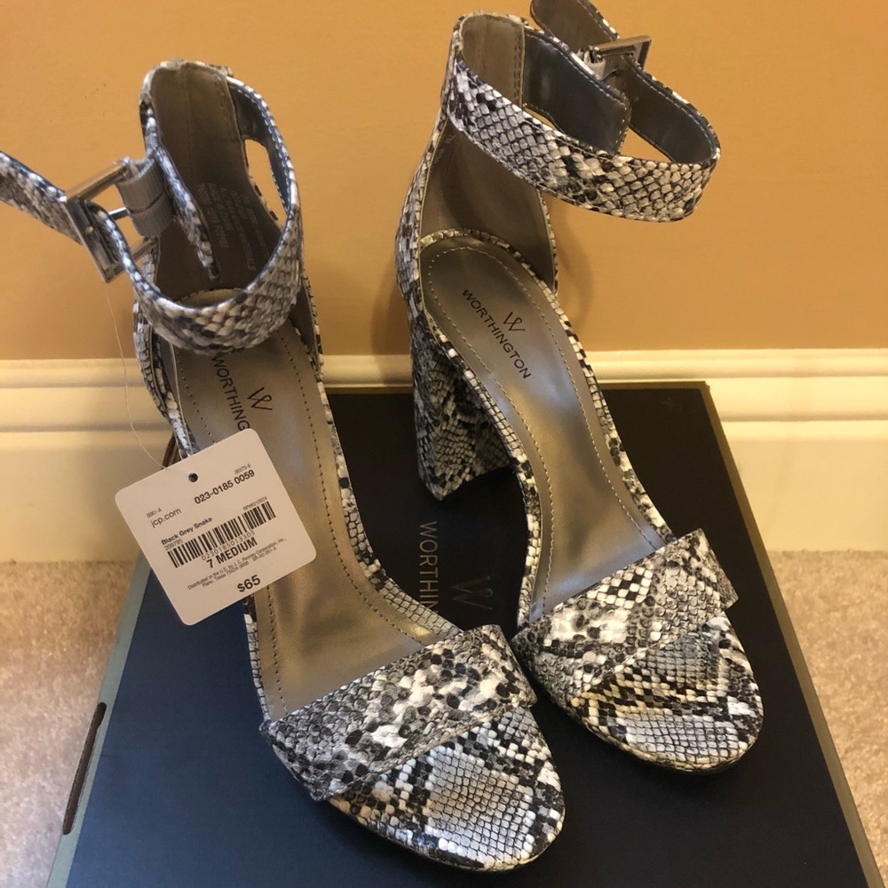 Worthington snakeskin heels